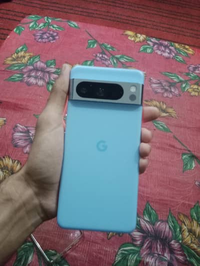 Google Pixel 8 Pro