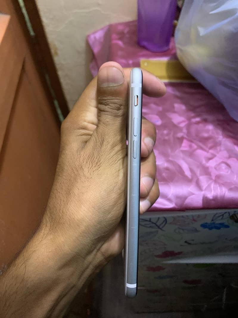Apple iPhone SE 2