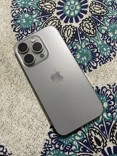 Apple iPhone 15 Pro