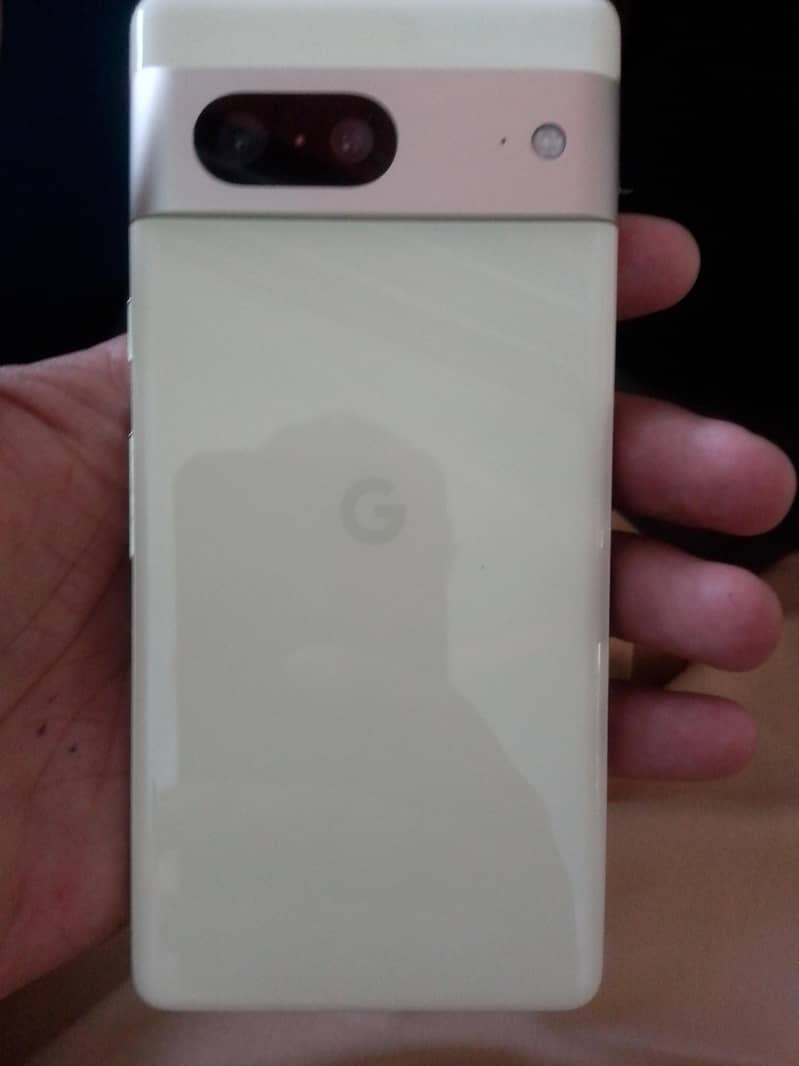 Google Pixel 7 5