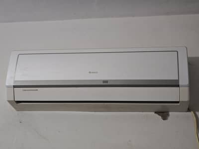 Gree G10 1 Ton inverter ac