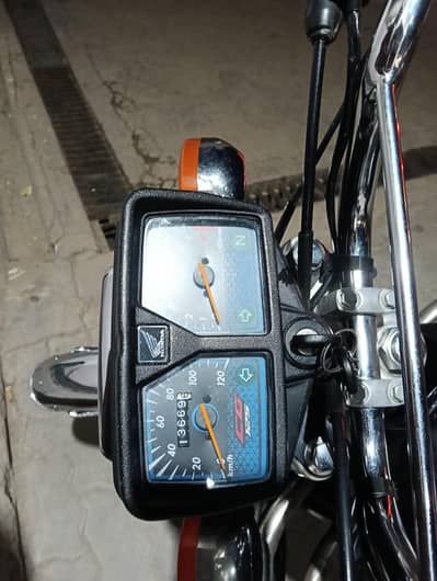 Honda 125 Black color All original one hand use