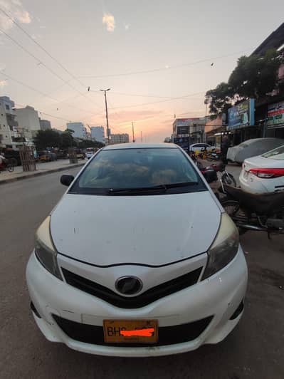 Toyota Vitz 2013