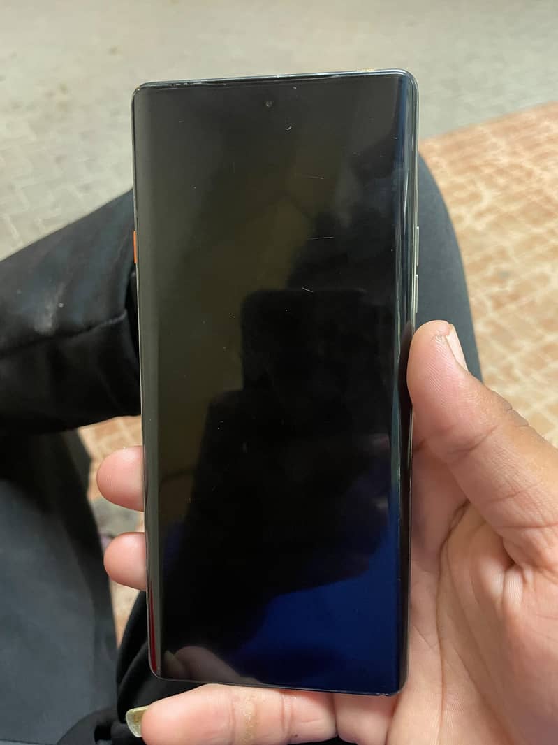 Tecno CAMON 40 Pro 5