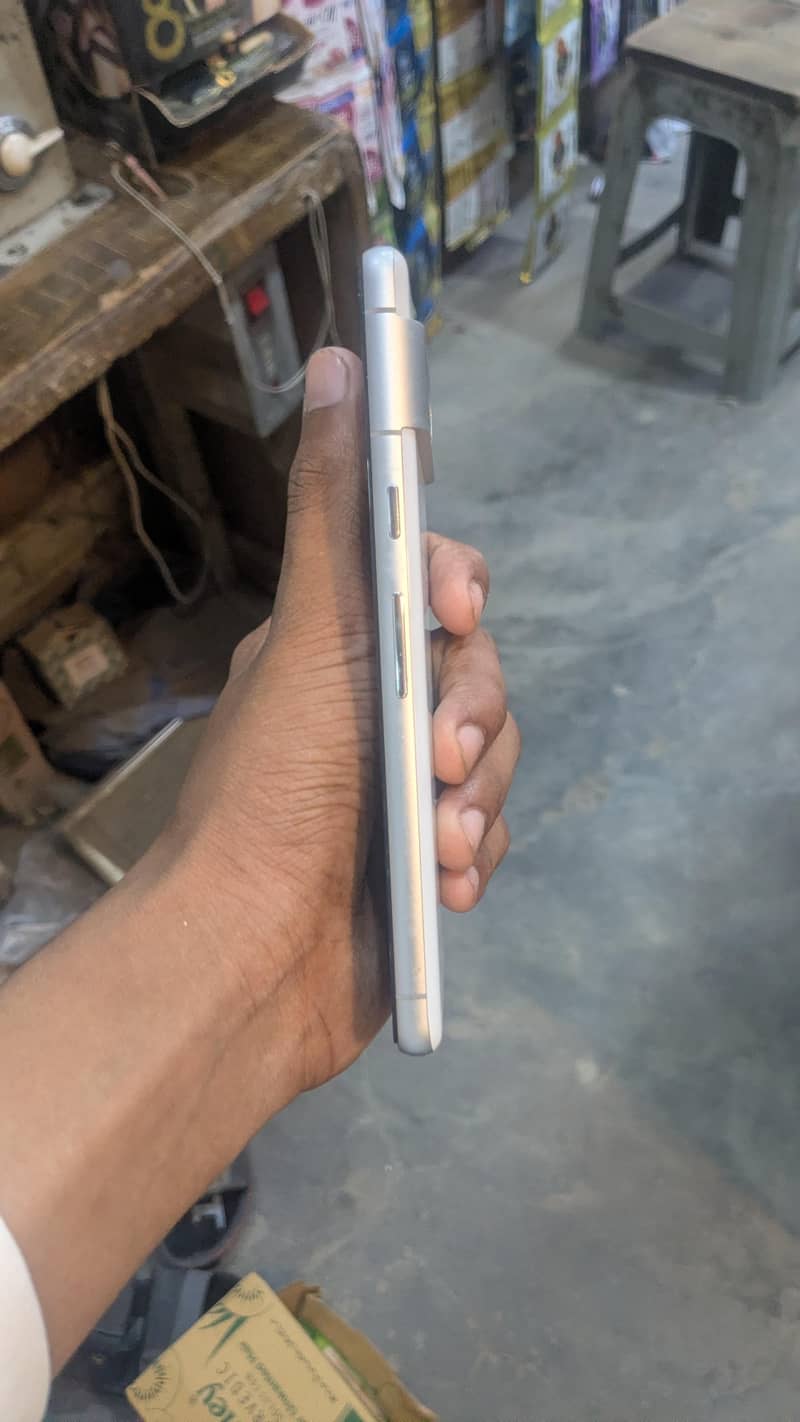 Google Pixel 7 2