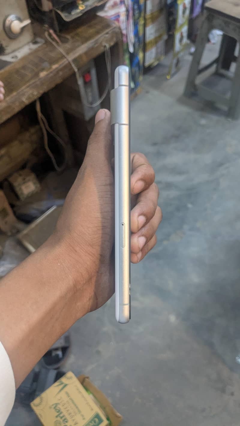 Google Pixel 7 3
