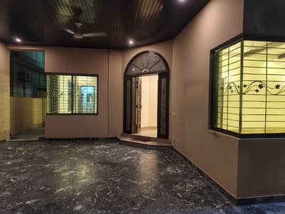 1 Kanal Double Unit House 3+3 Beds For Rent In DHA Phase 4 Block-HH Lahore.