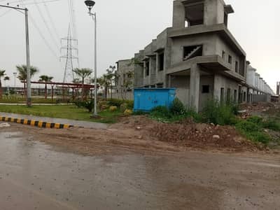Prime Location 1 Kanal Residential Plot In Gujranwala Is Available For sale