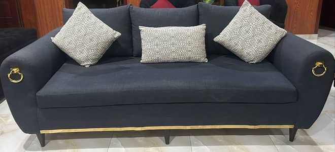 selling Sofa Set