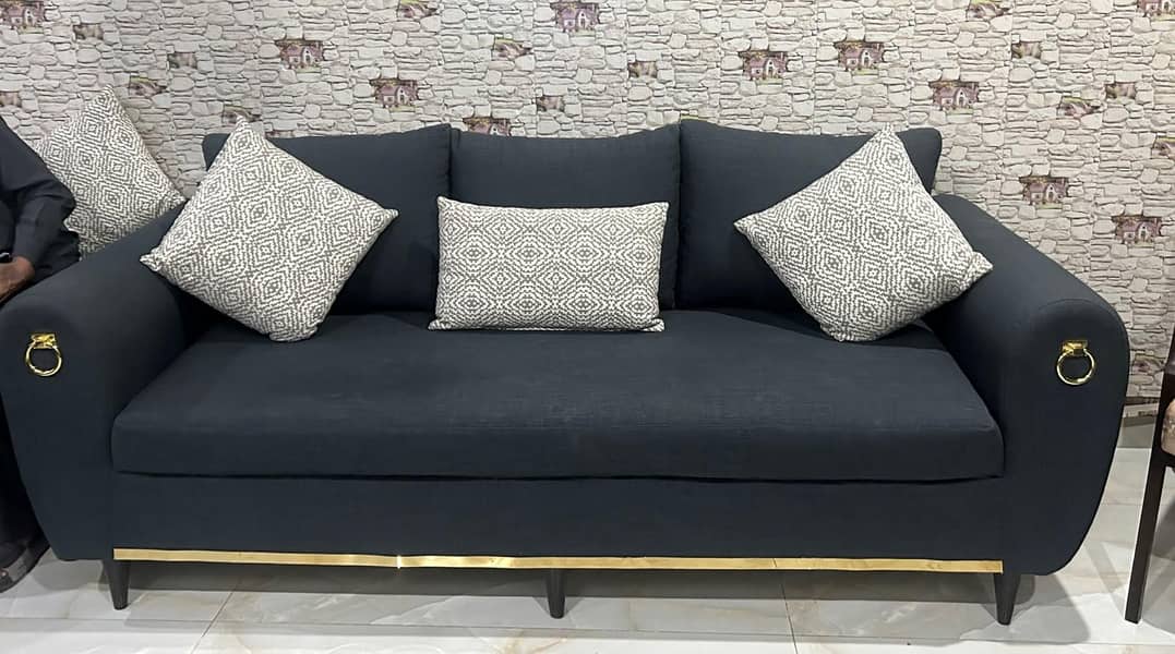 selling Sofa Set 1