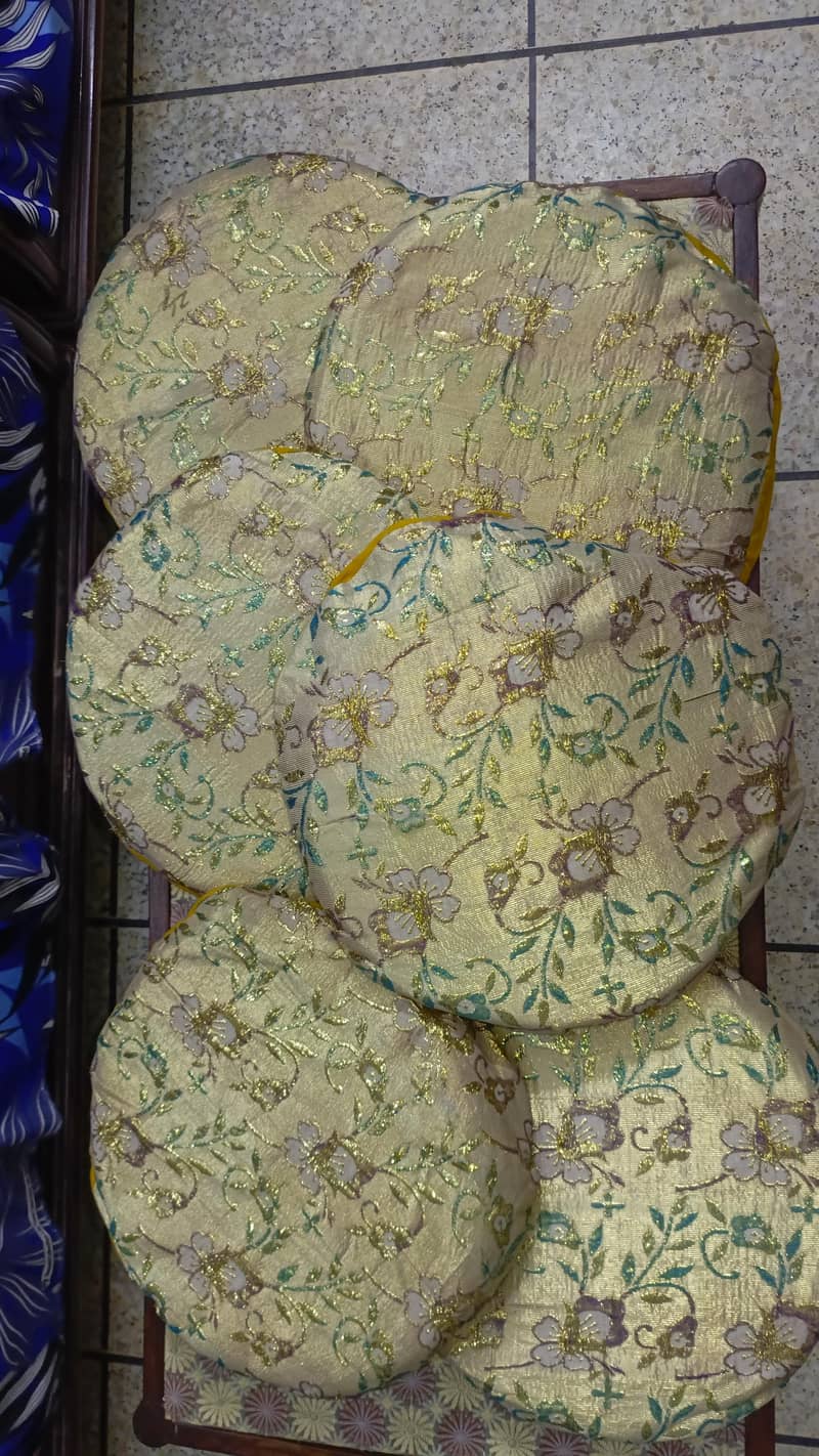 cushions 3