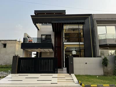 10 Marla Ultra Modern House For Sale In LDA Avenue 1 Prime Location