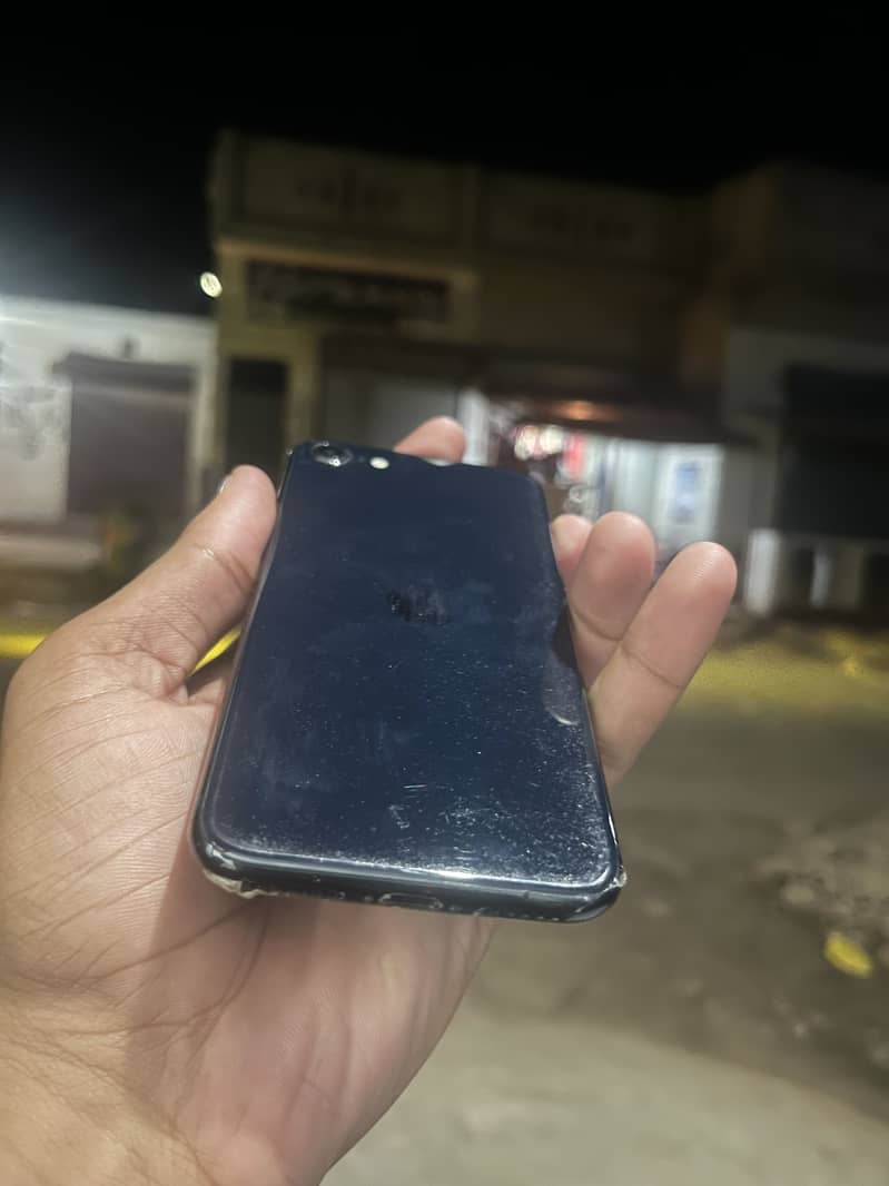 Apple iPhone SE 1