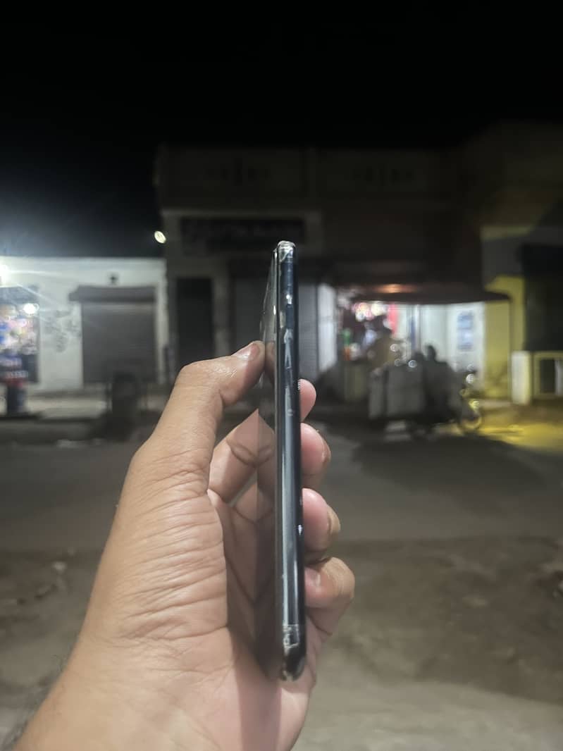 Apple iPhone SE 2
