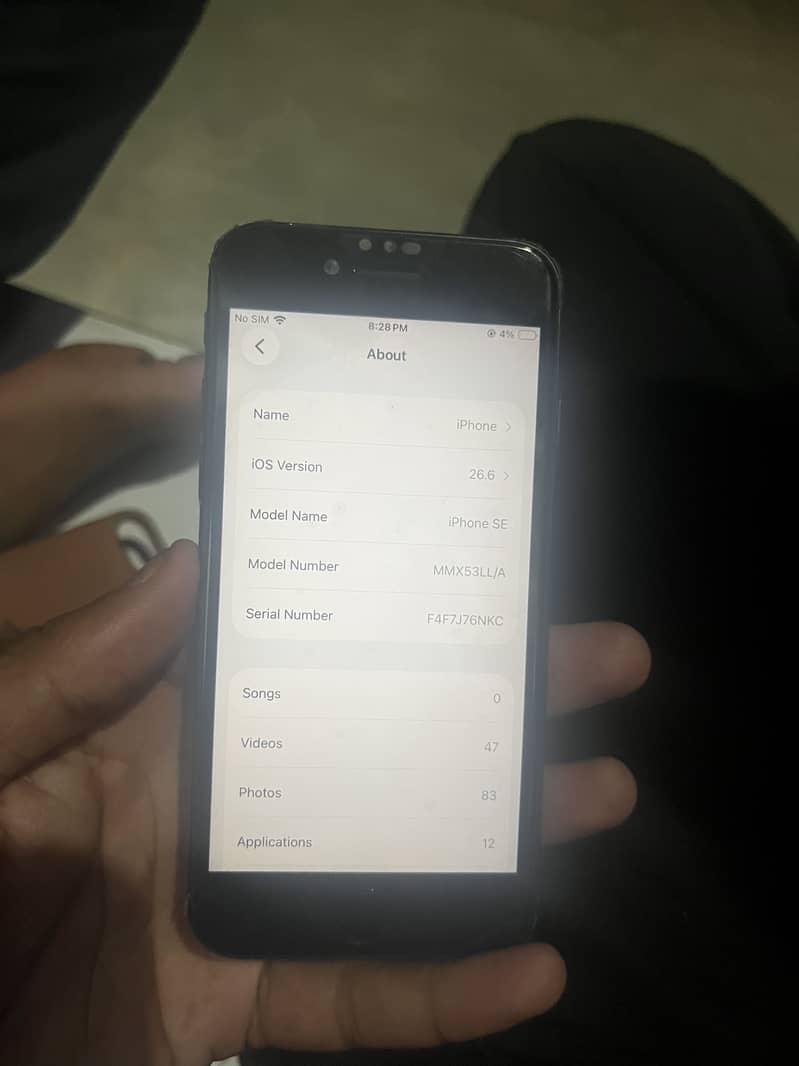 Apple iPhone SE 4