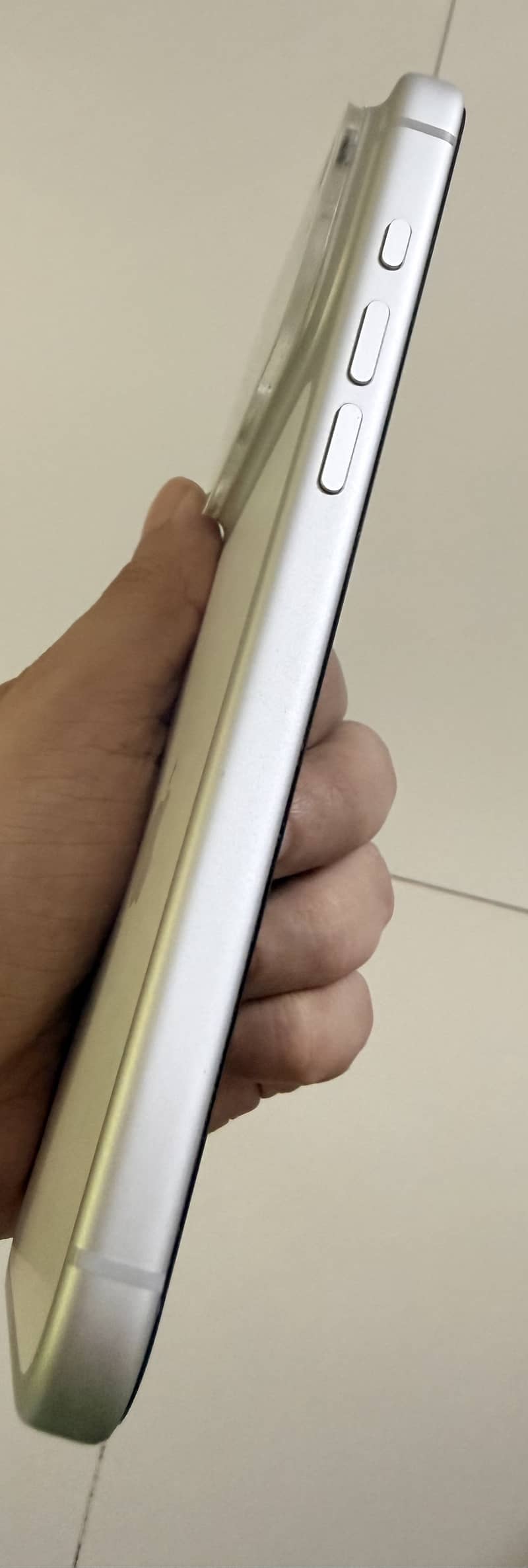 Apple iPhone 17 Pro Max 5