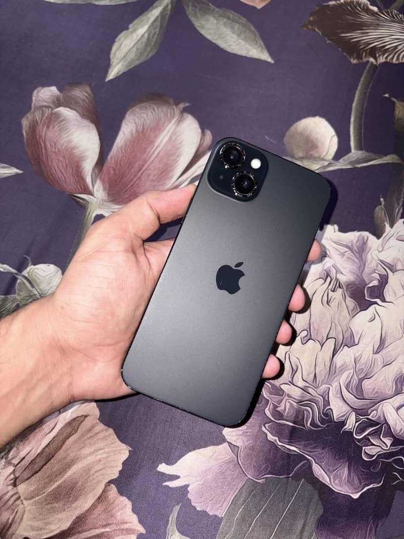 Apple iPhone 15 plus 2