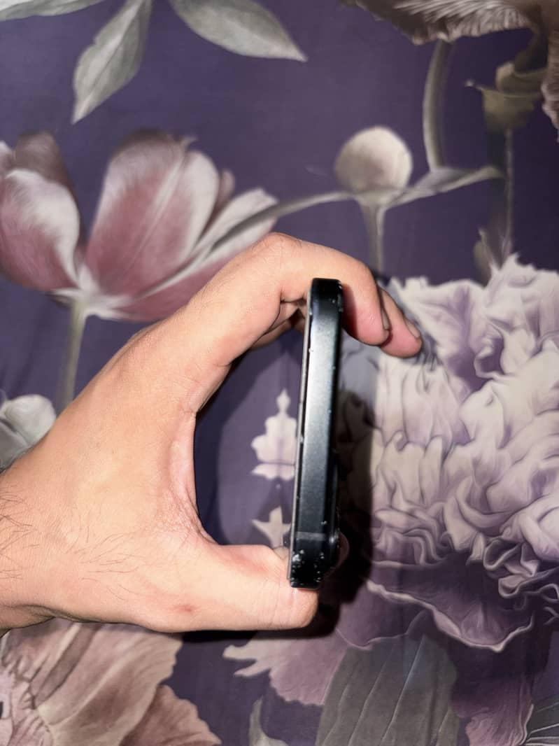 Apple iPhone 15 plus 5