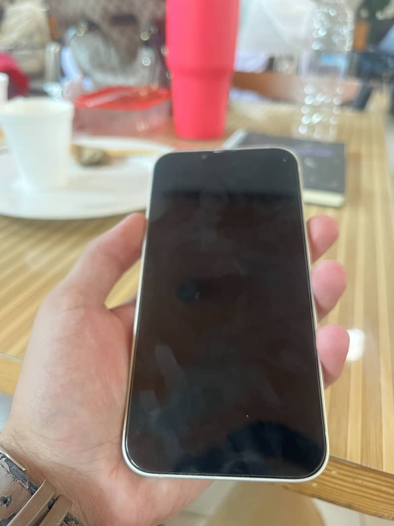 Apple iPhone 13 3