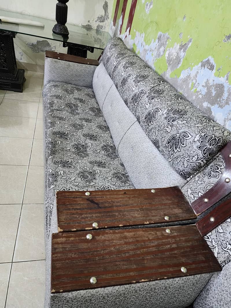 sofa set three two one 2