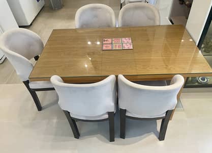 6-Seater American Style Dining Table For Sale