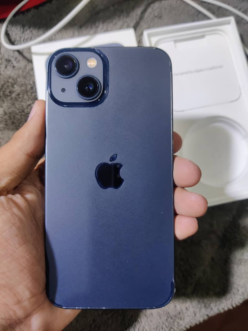 Apple iPhone 13 1