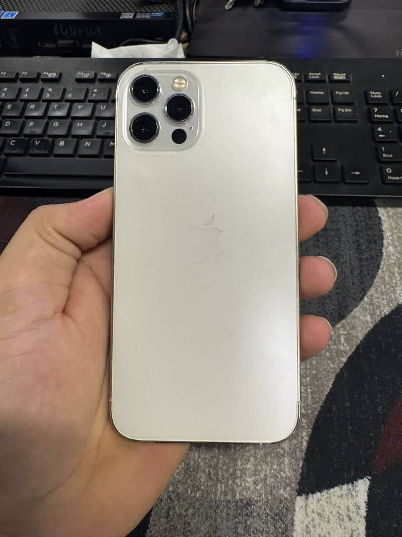 Apple iPhone 12 Pro 0