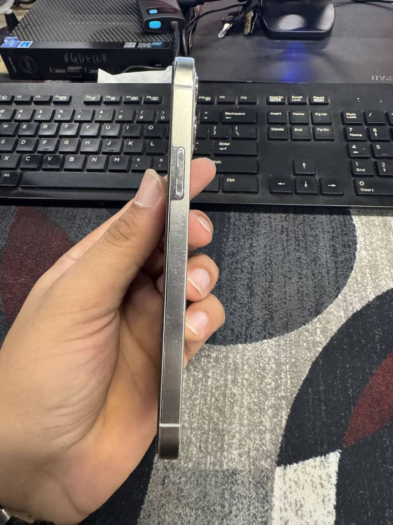 Apple iPhone 12 Pro 1