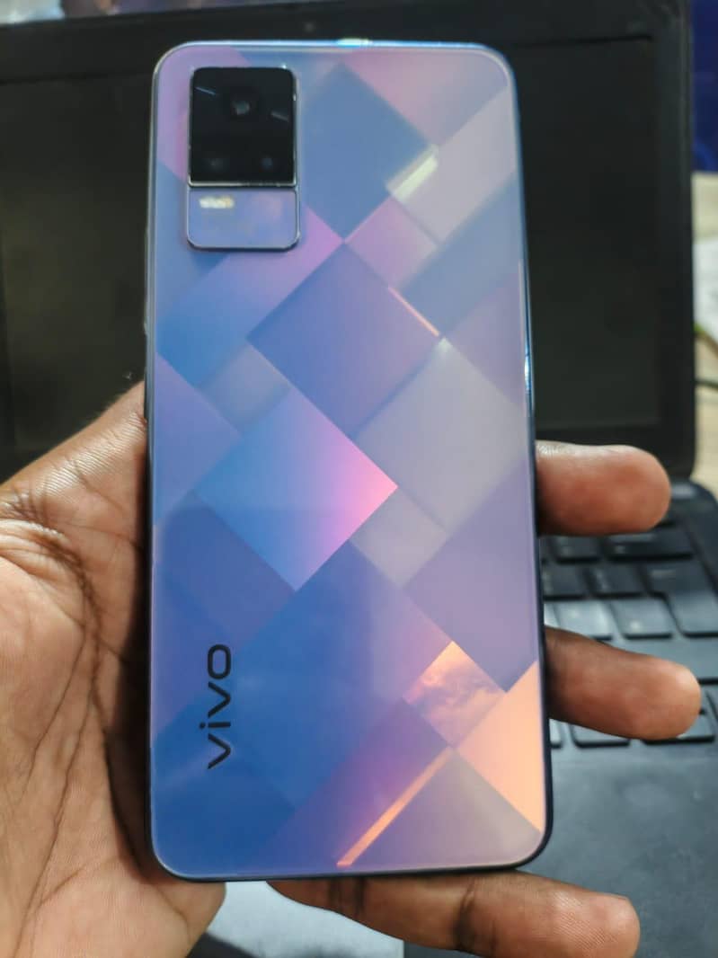 Vivo V21e 2