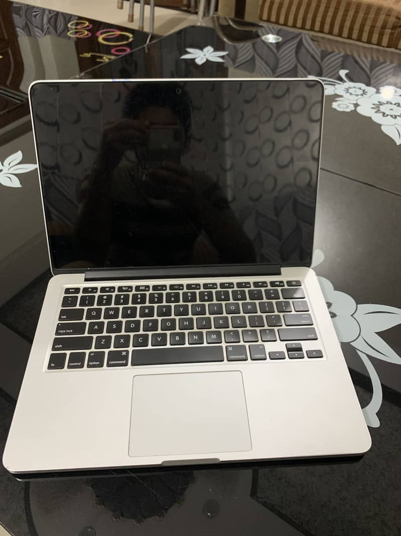 Macbook Pro 1