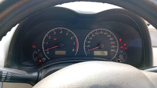 Toyota Corolla GLI 2012
