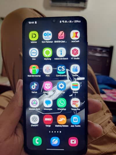 Samsung Mobile A06