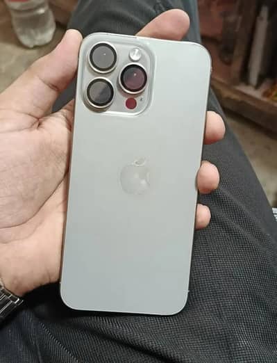 iPhone 15 Pro Max Sim Glitch Wala factryunlock hei 256GB 93 battery