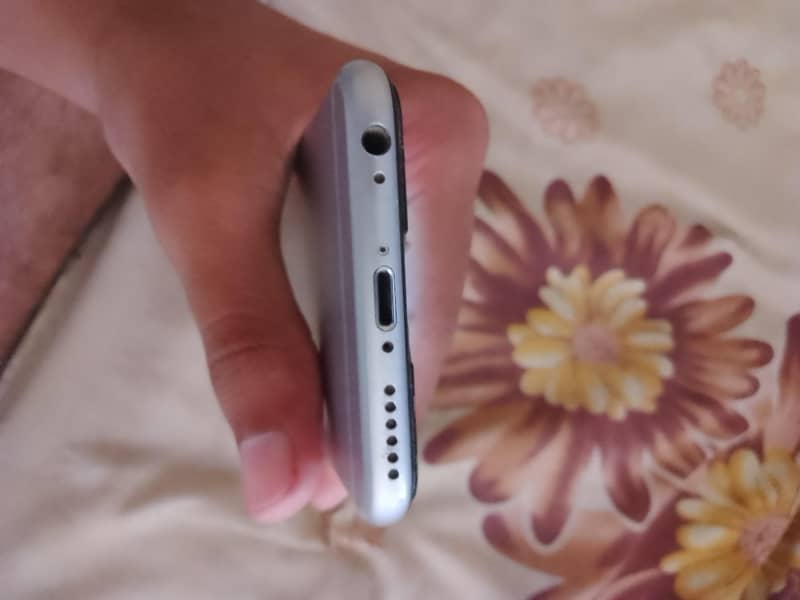 Apple iPhone 6s 2