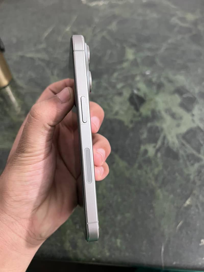 Apple iPhone 15 Pro 5