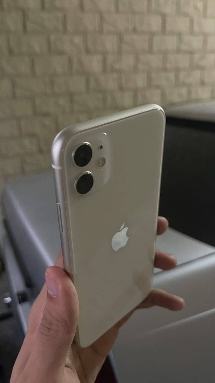 Apple iPhone 11 1