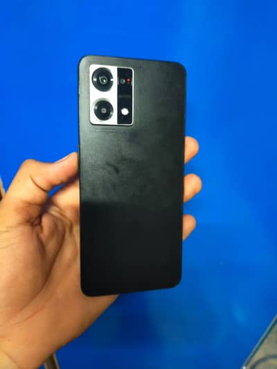 OPPO F21 Pro