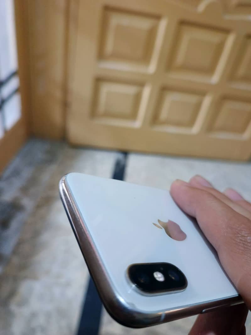 Apple iPhone X 2