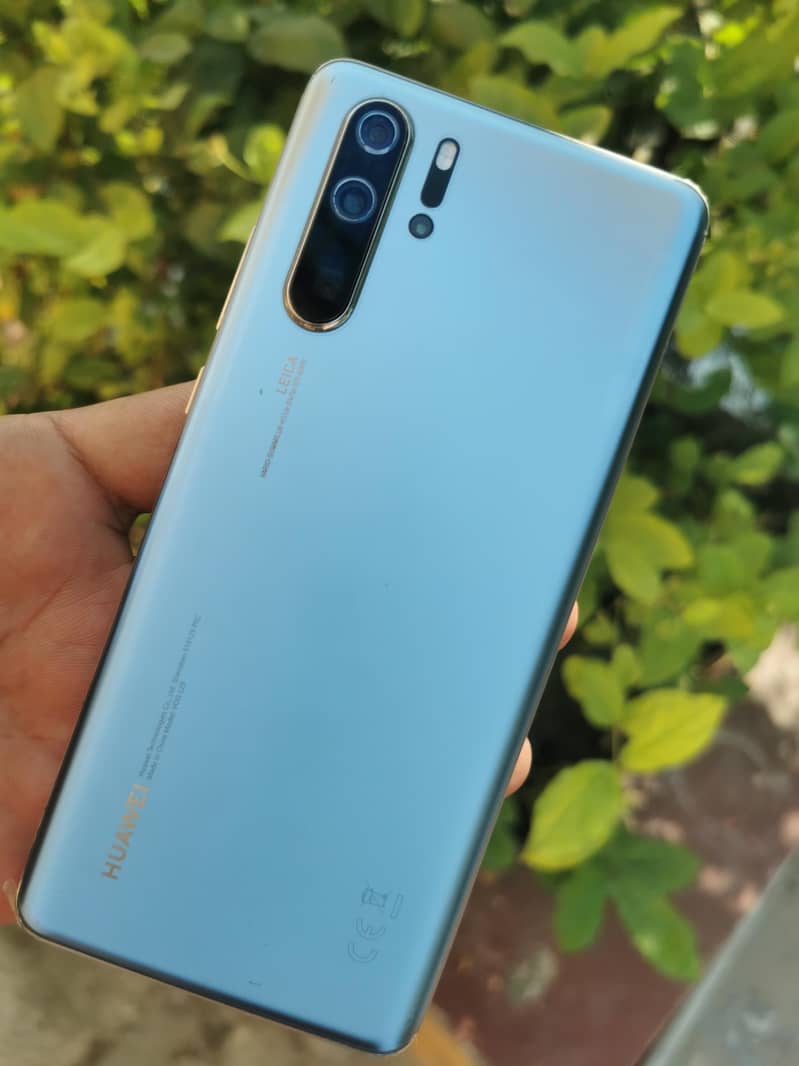 Huawei P30 Pro 0