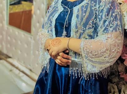Beautiful dress for sale