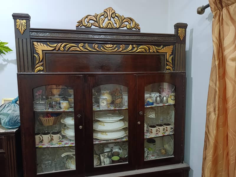 Dressing table or divider 3