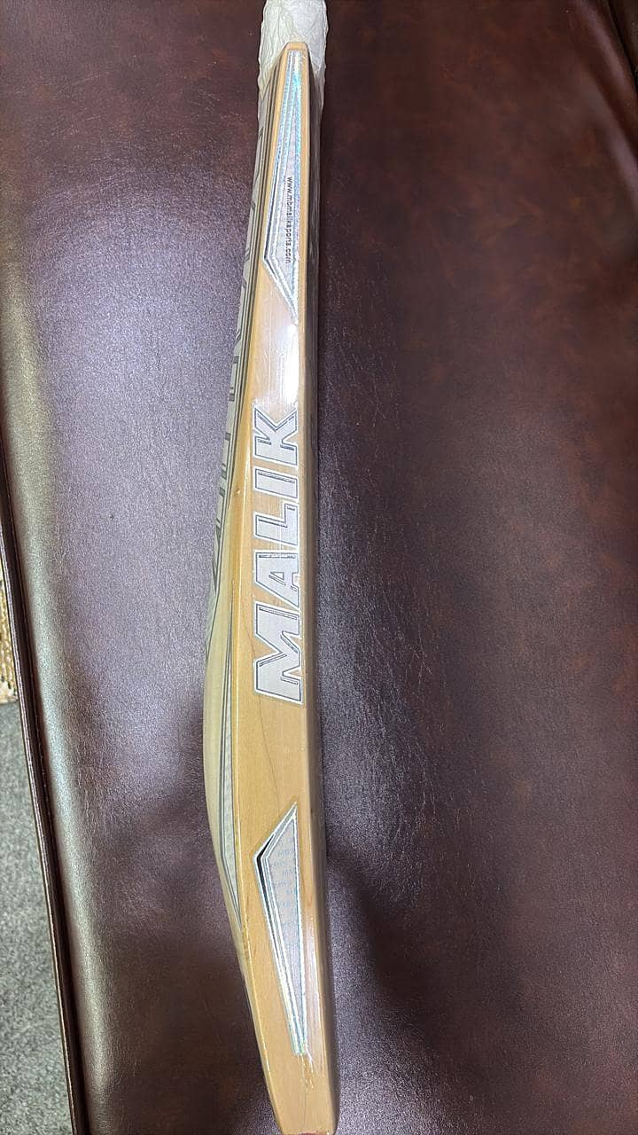 new bat 0