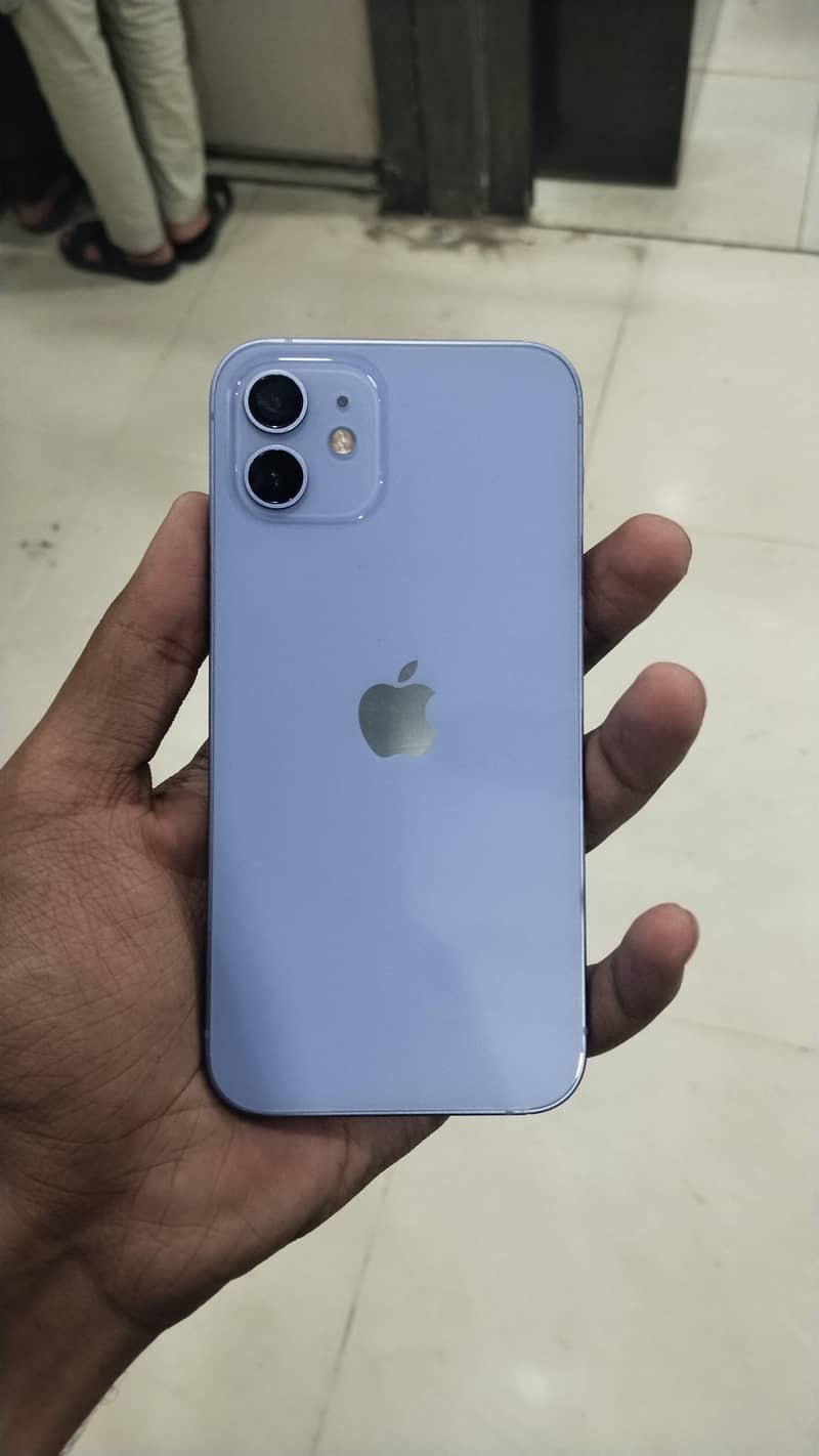 Apple iPhone 12 0