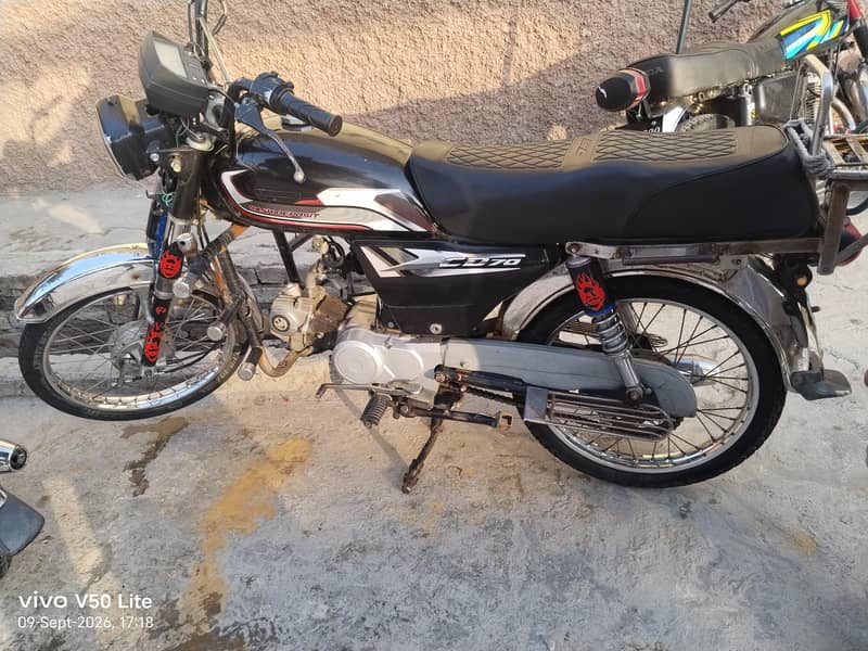 Unique 70cc 2016 1