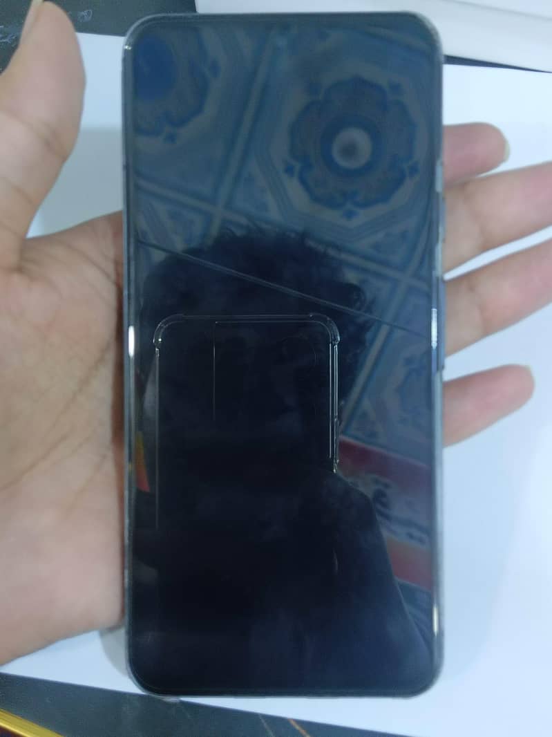 GOOGLE PIXEL 8 6