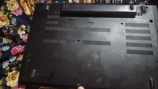 lenovo think padT580 256 ssd 10 point touch screen