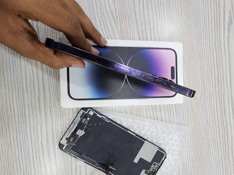 iphone 14 pro max 2