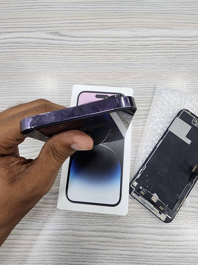 iphone 14 pro max 3