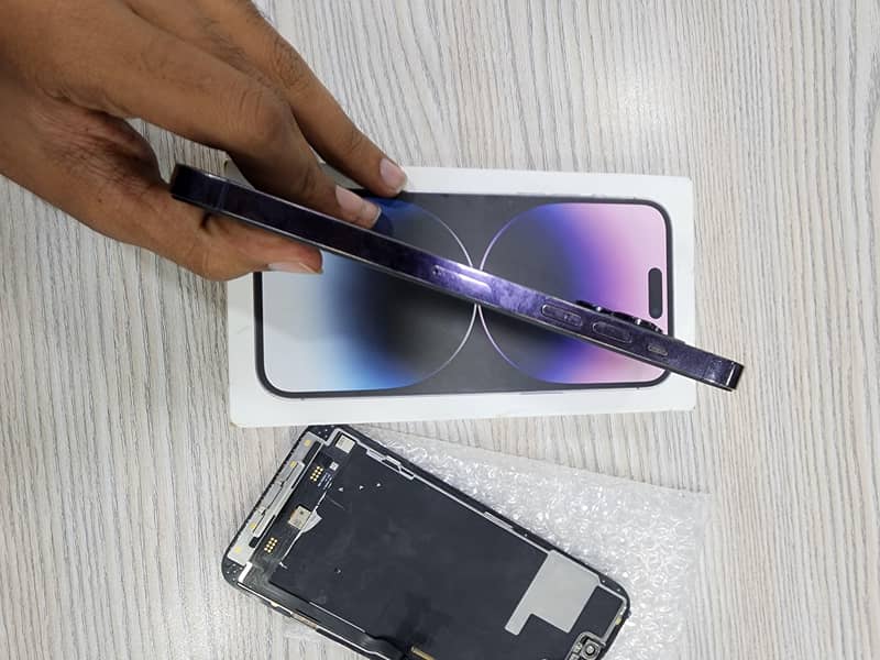 iphone 14 pro max 4
