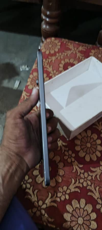 Apple iPad 6 64 GB 0321/7047/351